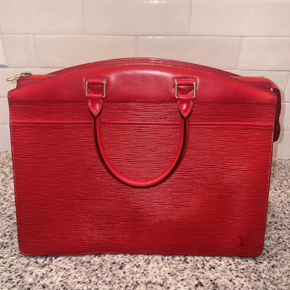 ❤️ Louis Vuitton Vintage Epi Leather Riviera Bag
